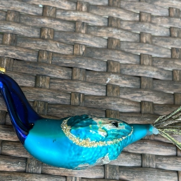 VTG Christmas Hand Blown Glass & Feather Bird Peacock Christmas Ornament *Flaws - Picture 3 of 8